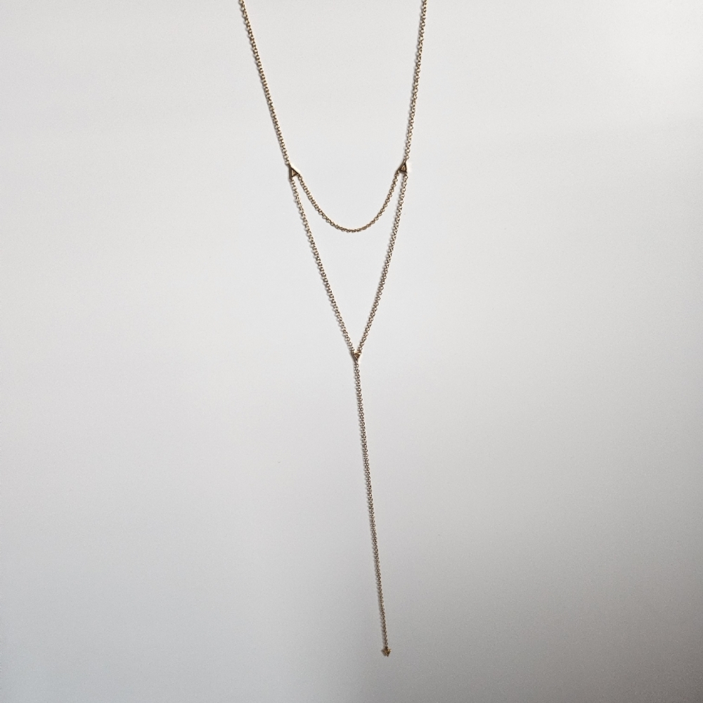 Elegant Gold Layered Necklace